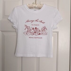NWOT Uniqlo Disney Short Sleeve Tee S/XS